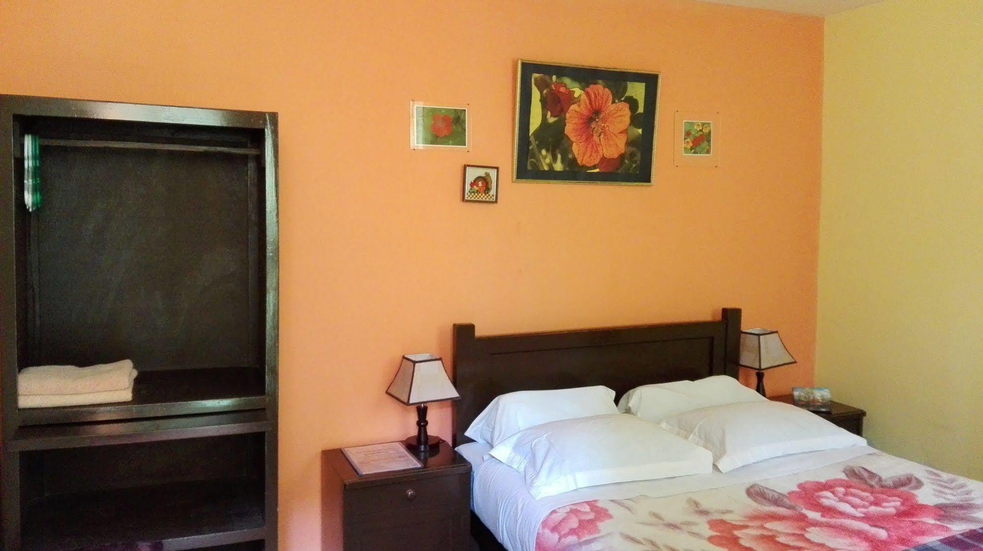 El Manzano Guest House Puno Kültér fotó